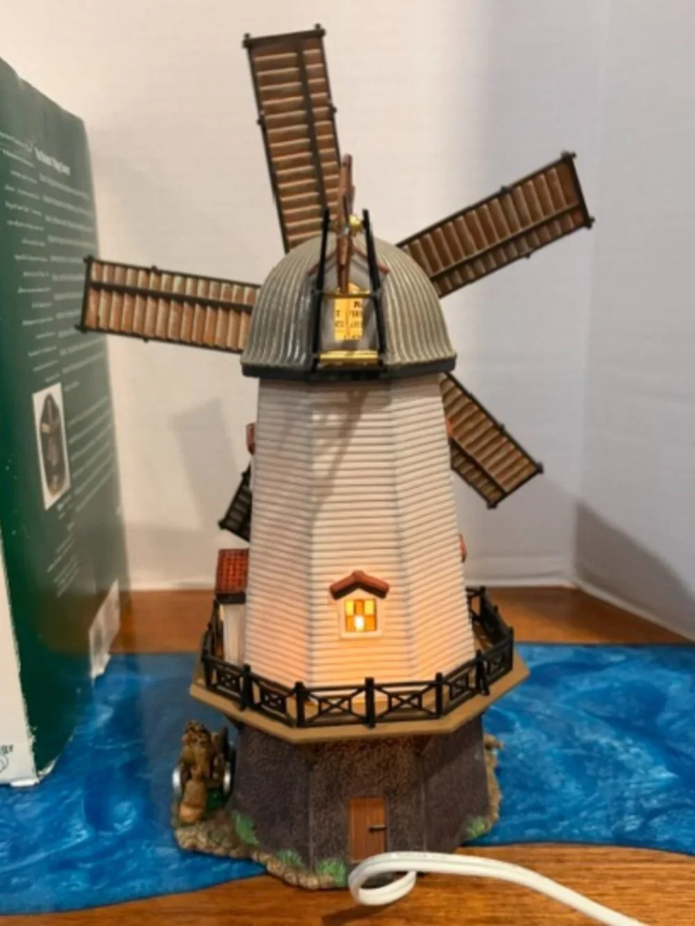 Dept 56 Bidwell Windmill Dickens Snow Village with Box Works